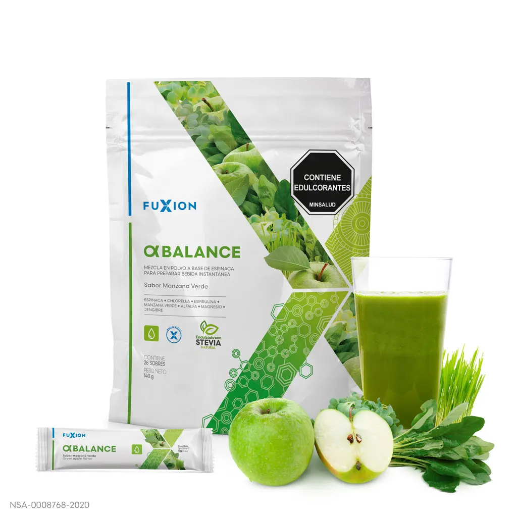 Vaso de Alpha Balance preparado, ideal para oxigenar la sangre en ayunas.