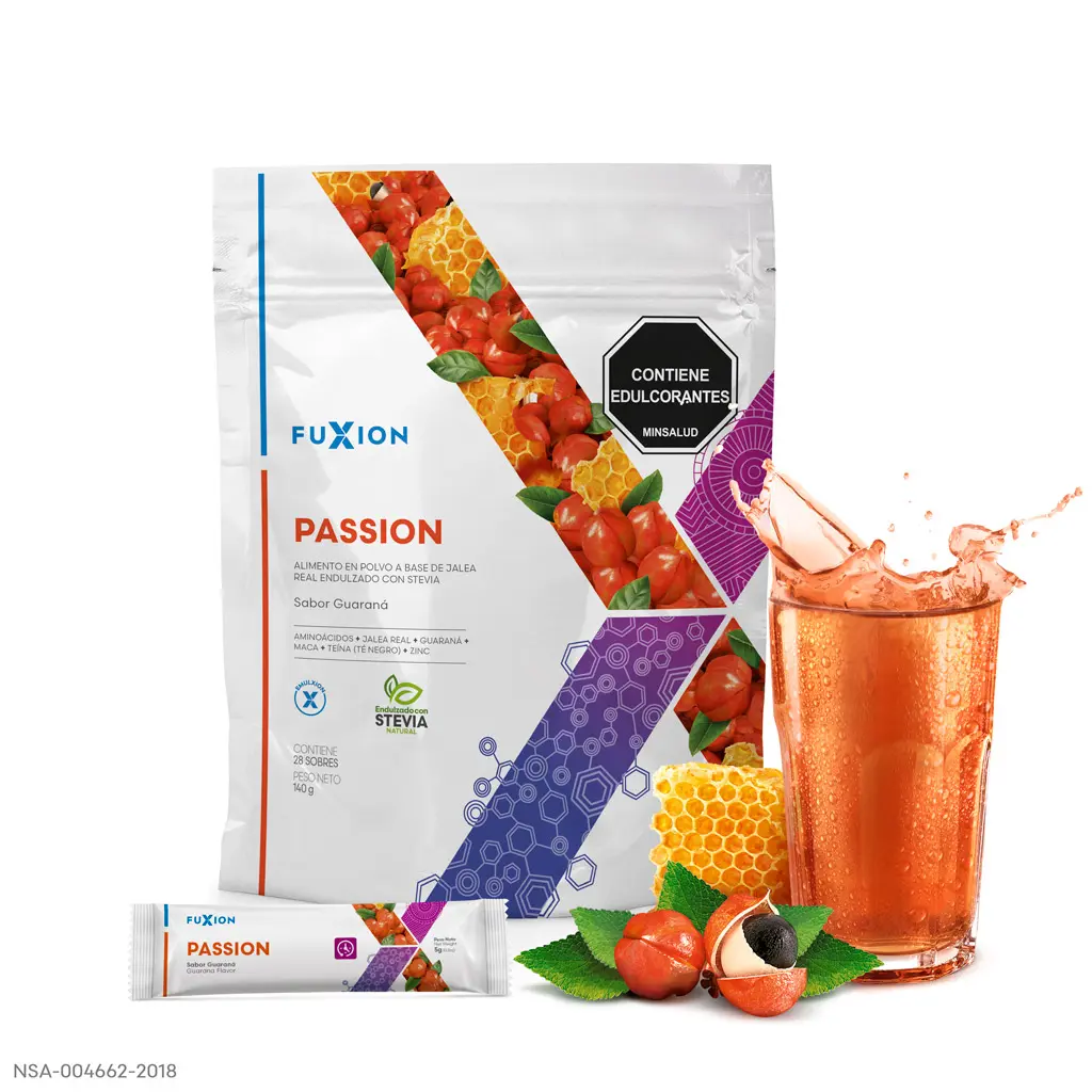 Vaso de Passion preparado con hielo, ideal para mejorar la circulación y la vitalidad íntima.